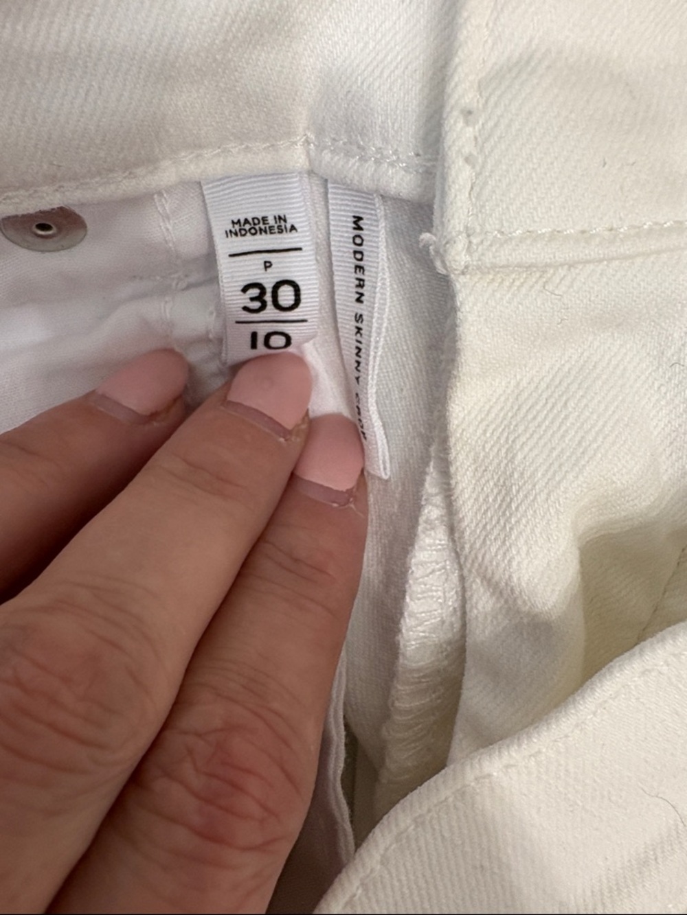 LOFT Petite Modern Skinny Crop Jeans White Denim - Picture 6 of 6